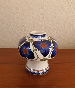 Anden Keramik lille Aluminia vase med sjov facon 2021