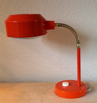 Orange studie lampe