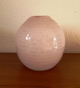 Glas pink rund vase 2021